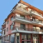 Panorama *